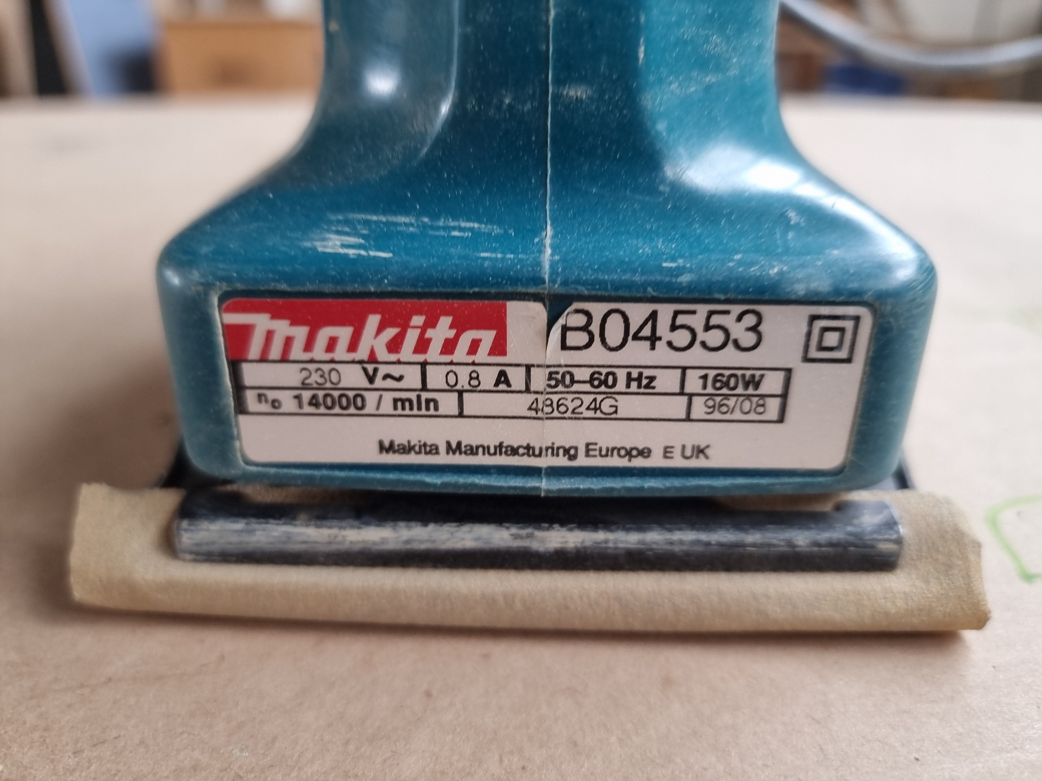 Makita Hitachi Palm Orbital Sanders