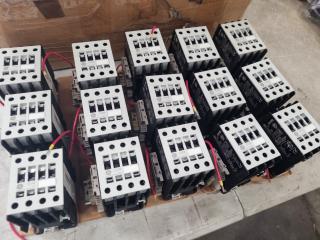 30x GE General Electric 3-Phase Contactors