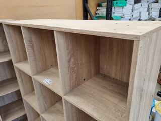 2x Shelving Units