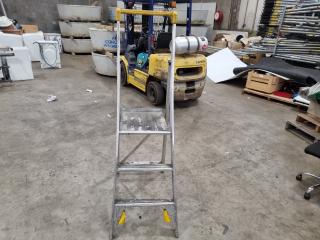 Bailey A-Frame 150KG Aluminum Step Ladder