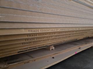 36 Sheets White Gloss Laminated MDF - 18mm