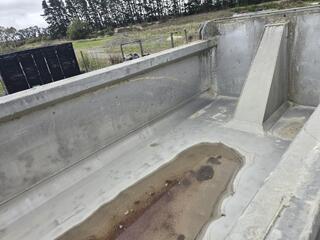 1990 Road Runner 4 Axle Tipping Trailer