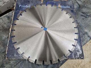 Husqvarna 890 Series 515mm dia Flat Concrete Saw Blade, New