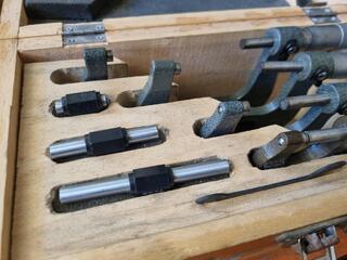 Kinchrome 0-100mm Outside Micrometer Set