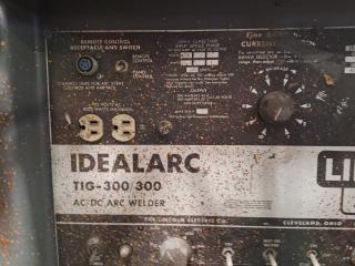 Lincoln Arc Welder Idealarc Tig 300/300 AC/DC Arc Welder