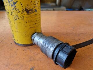 Enerpac Hollow Plunger Hydraulic Cylinder RCH123