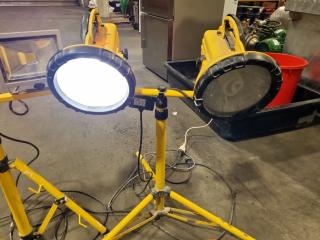 3x Sets of LED & Flourecent Work Lights