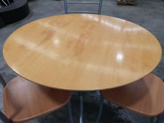 Round Table w/ 3x Chairs Dining Room or Cafe Set