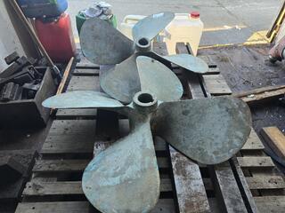 2 x Large Brass Boat Propellers