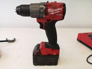 Milwaukee 18V Cordless Drill Driver w/ Battery, Charger, Bit Set
