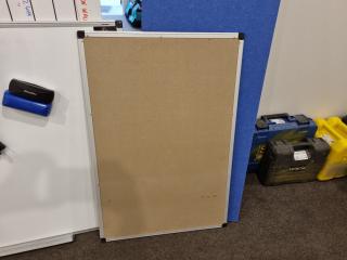 10x Assorted Whiteboards & Pin Boards