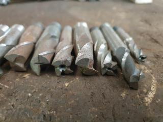 16 x End Mills