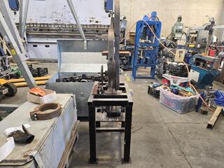 Tauco Single Phase Bandsaw