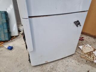 Fisher & Paykel Refrigerator Freezer