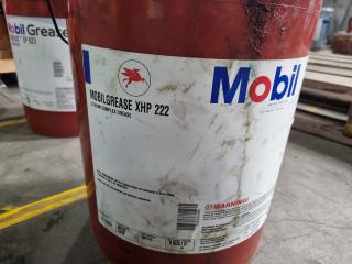 New 20 Litre Pail Mobil Grease
