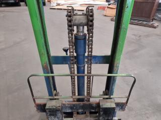 Manual Hand Stacker/Fork Lift