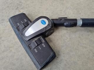 Sauber Intelligence SI-200 Vacuum Cleaner