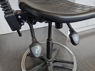 Damba Adjustable Laboratory / Office Chair