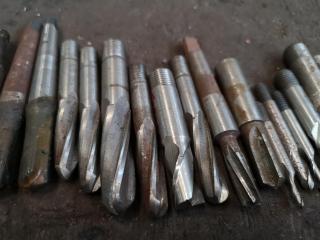 34x Assorted Milling Cutters, Drills, Bits