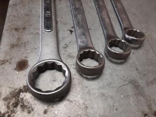 4 x Large Spanners