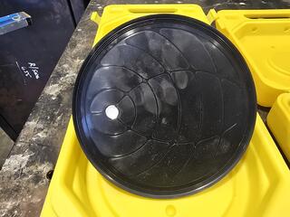 2 x Glass Lifters