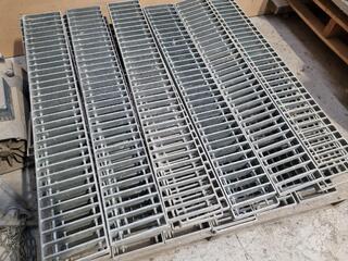 38x Galvanised Steel Drainage Grating Lengths