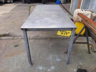 Stainless Fish Scaling Table