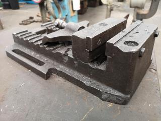 Mill Vice, Damaged