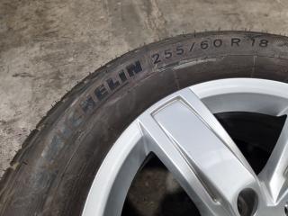 2x Volkswagen 18" SUV Alloy Wheels w/ Michelin Tyres