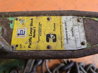 Chain Hoist 