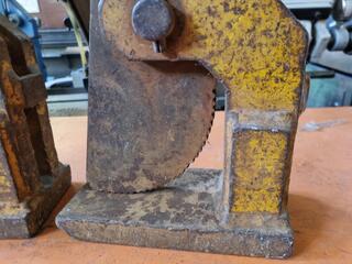 2x Horizontal.Plate Clamps, 1500kg Capacity