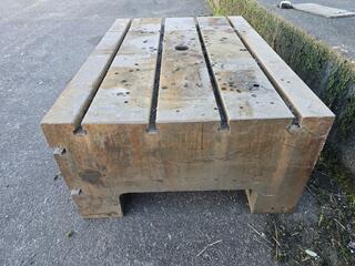 Very Large T Slot Table