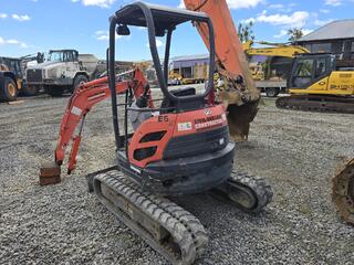Kubota U25-3 Excavator 