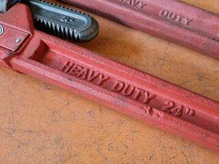 2x Large Pipe Wrenches, 24" & 36" Sizes