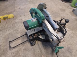 Makita (M243) 255mm Compound Mitre Saw