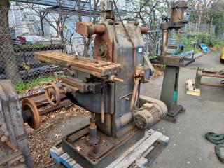 Denbigh Milling Machine 