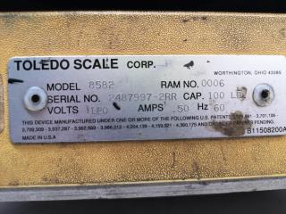 Toledo Benchtop Scale