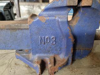 Record / Irwin No.3 Benchtop Vice