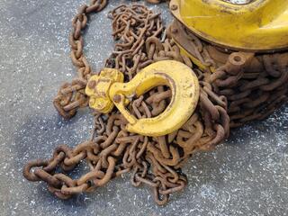 2-Ton Chain Hoist Block by Lift Master