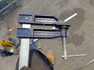 4 x clamps