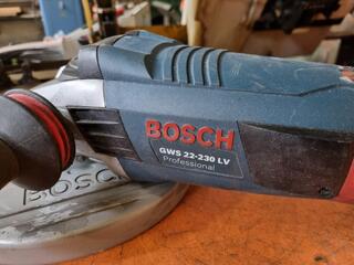 Bosch Professional 230mm Angle Grinder GWS 22-230 LV