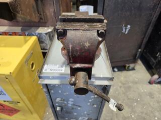Dawn Metal Vice