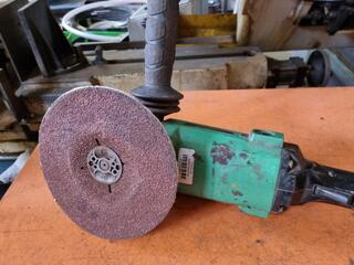 Hitachi Corded 180mm Disk Sander Polisher SAT-180