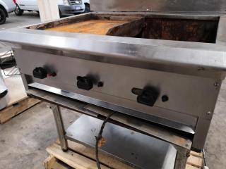 Comnercial Kitchen Gas Grill by Blue Seal, Incomplete unit