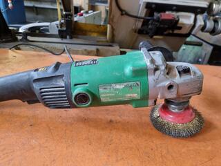Hitachi Corded 180mm Disk Sander Polisher SP 18VA