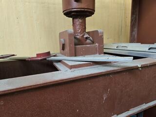 Large Hydraulic Press 
