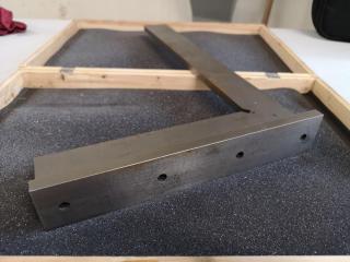 Precision Base Square 400x265mm by Limit