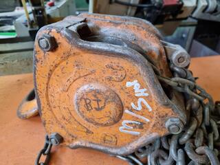 2000kg Chain Hoist by Vital