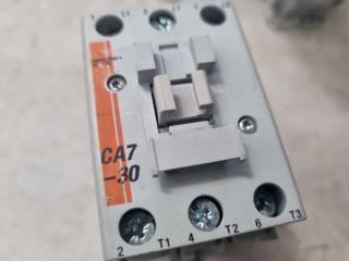 17x 3-Phase Contactors by Allen Bradley & Sprecher Schuh