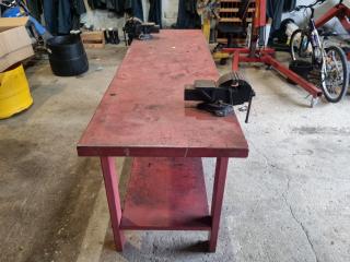 Workbench with Two Vices